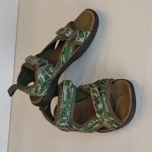 Boy's L.L. Bean Green Gray Camo Water Adjustable Strap Sandals